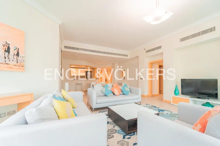 Furnished/Unfurnished | Chiller Free | Available