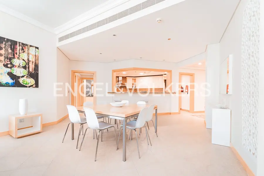 Furnished/Unfurnished | Chiller Free | Available