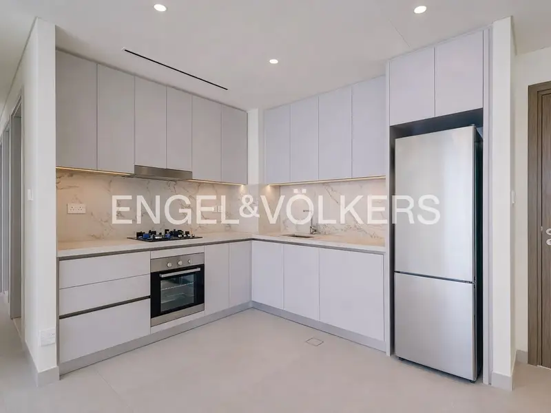 Exclusive I Panoramic Sea Views | Large Layout