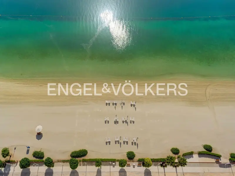 Exclusive I Panoramic Sea Views | Large Layout