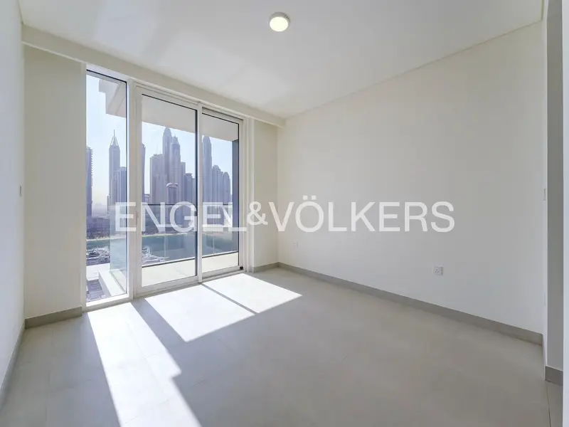 Exclusive I Panoramic Sea Views | Large Layout