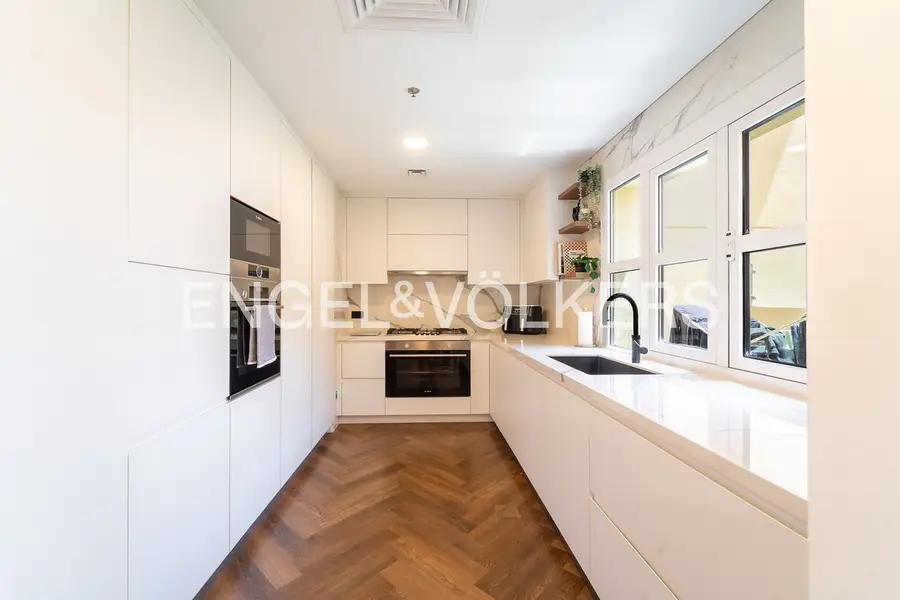 Luxury Penthouse | Unfurnished | Golf Course View