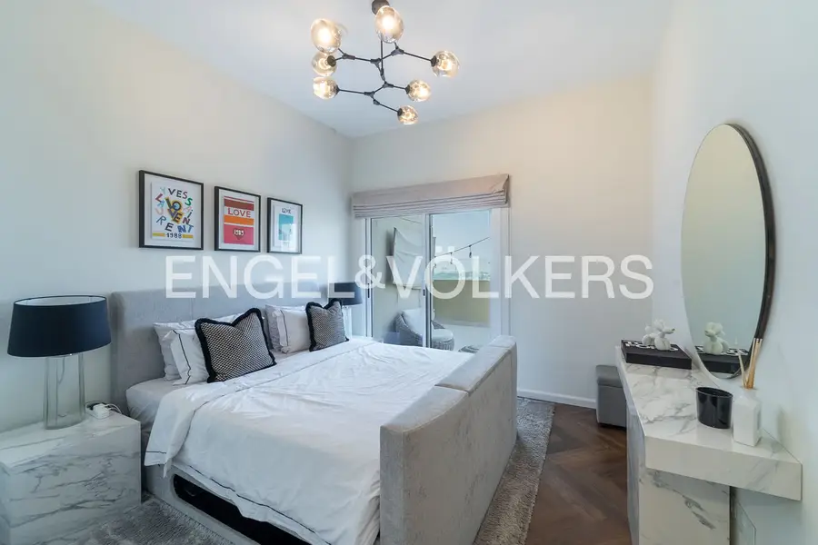 Luxury Penthouse | Unfurnished | Golf Course View