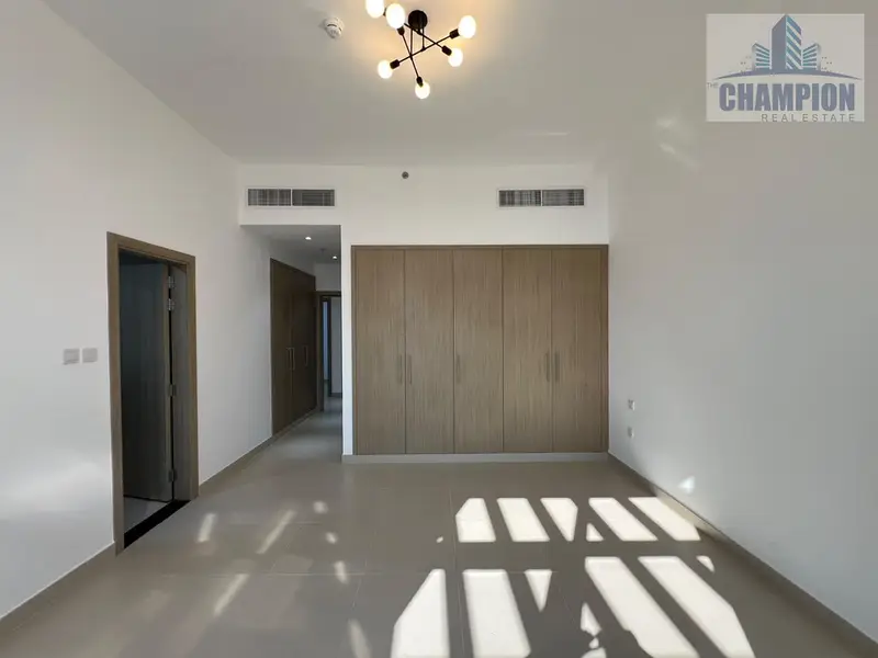 BRAND NEW SPACIOUS 3 BHK APARTMENT | HUGE SIZE WITH TERRACE | BACKSIDE OPEN VIEW | MODERN FINISHING | RENT AED 125K