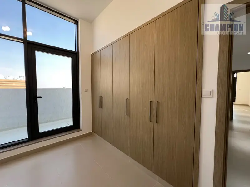 BRAND NEW SPACIOUS 3 BHK APARTMENT | HUGE SIZE WITH TERRACE | BACKSIDE OPEN VIEW | MODERN FINISHING | RENT AED 125K