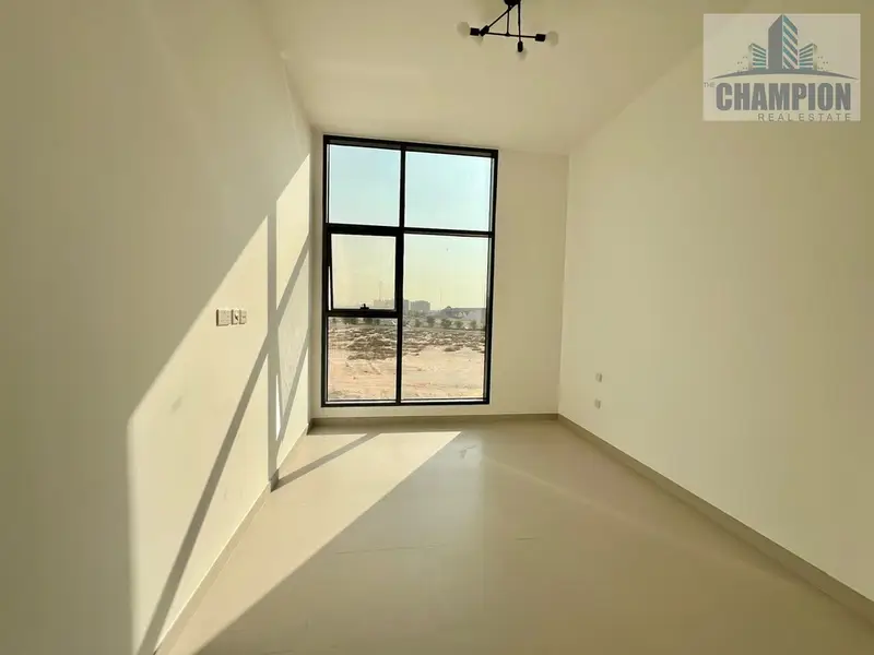 BRAND NEW SPACIOUS 3 BHK APARTMENT | HUGE SIZE | HUGE BALCONY | BACKSIDE OPEN VIEW | RENT AED 125K