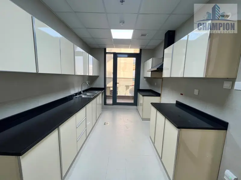 BRAND NEW SPACIOUS 3 BHK APARTMENT | HUGE SIZE | HUGE BALCONY | BACKSIDE OPEN VIEW | RENT AED 125K