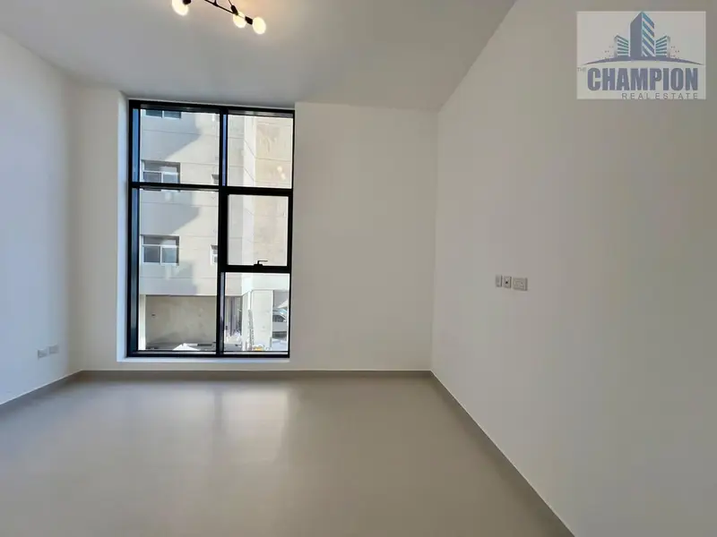 BRAND NEW SPACIOUS 3 BHK APARTMENT | HUGE SIZE | HUGE BALCONY | BACKSIDE OPEN VIEW | RENT AED 125K