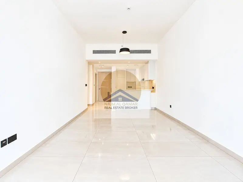 Bright 2BR Apartment | Balcony & City View | Kitchen Appliances