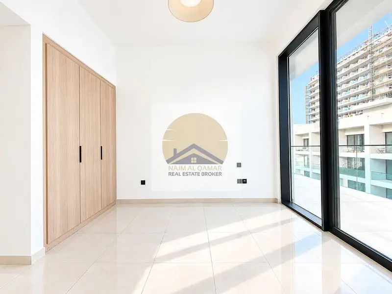 Bright 2BR Apartment | Balcony & City View | Kitchen Appliances