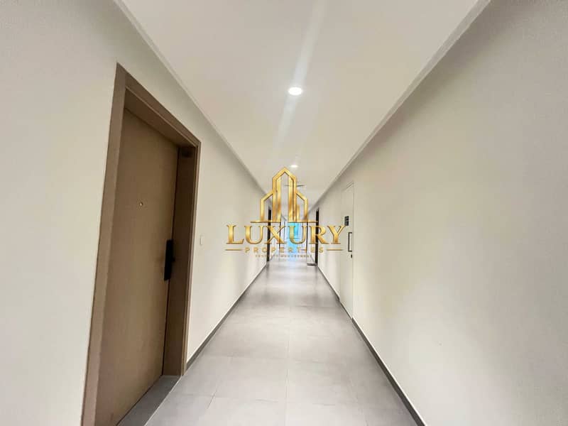 8 🔥 HOT RENTAL DEAL! 🏡 Spacious 1BHK in Aljada, Sharjah | 2 Washrooms | Only AED 49,990/Ye