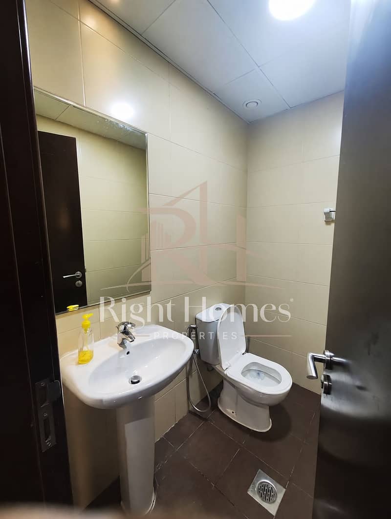 12 Property_Photo_06. png