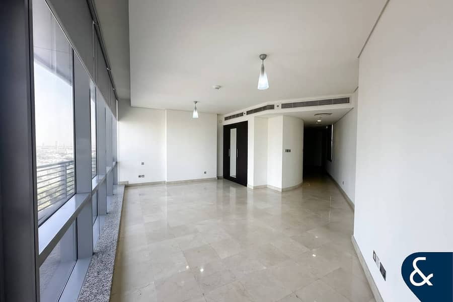 Квартира в ДИФЦ,Скай Гарденс ДИФЦ, 90000 AED - 16993595 Квартира в ДИФЦ,Скай Гарденс ДИФЦ, 90000 AED - 16993595
