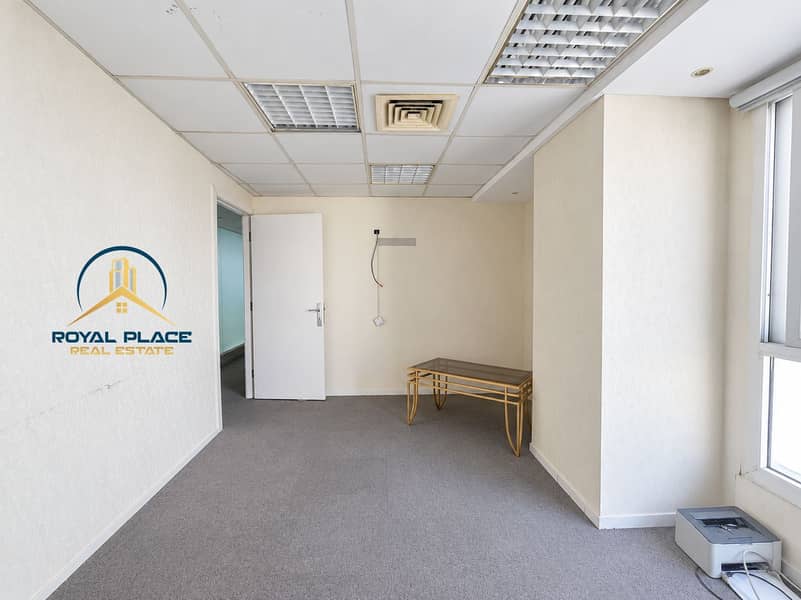 7 Bright, natural office interior. png