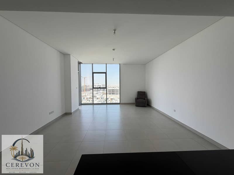6 08. The Pulse Residence B2-805 - Hall 1. jpg