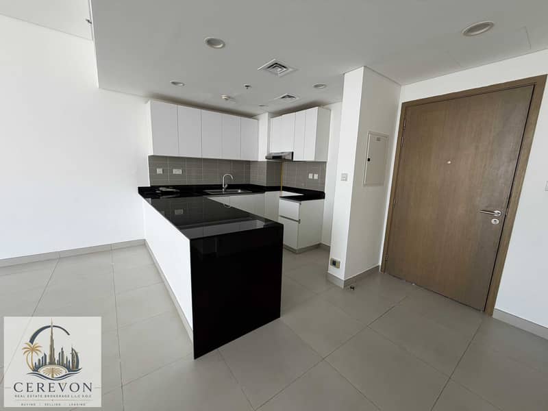 7 04. The Pulse Residence B2-805 - Kitchen 1. jpg
