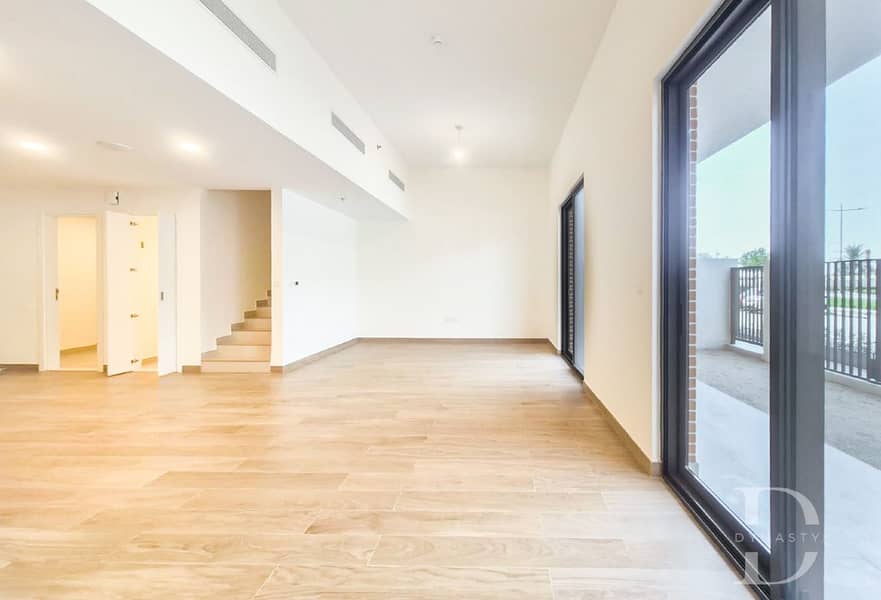 Appartement à Town Square,The Mayfair, 2 chambres, 130000 AED - 16994522 Appartement à Town Square,The Mayfair, 2 chambres, 130000 AED - 16994522