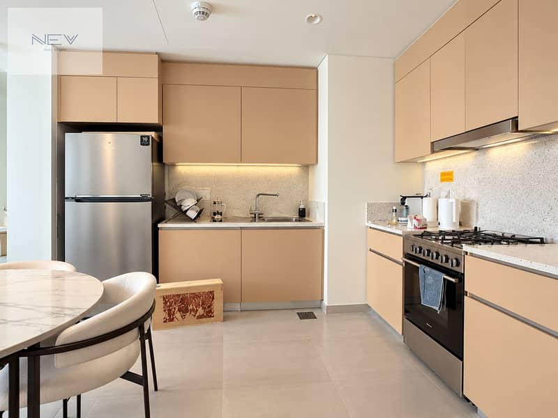 7 Bright Kitchen with Dining Area-8. png