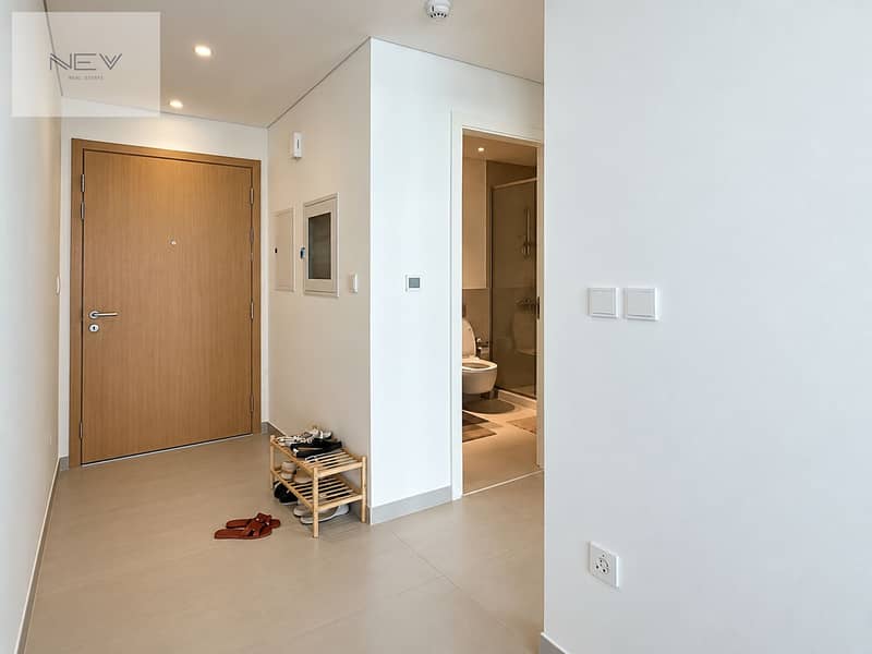 8 Apartment Entryway with Bathroom Doorway-4. png