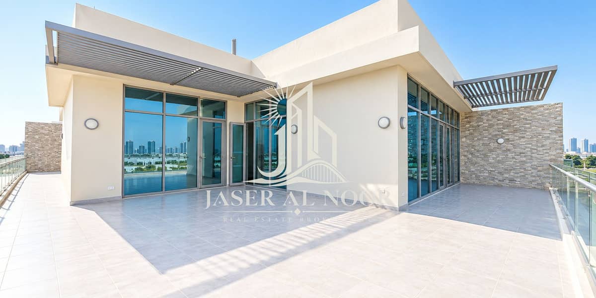 22 Sunlit Modern Rooftop Terrace. png