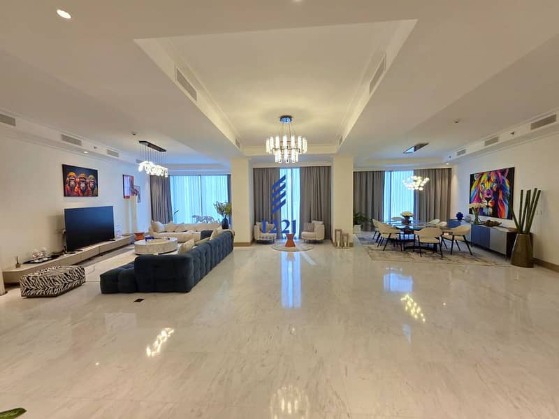 9 Grand OP 6701 grand_living_dining_lion_light_warm_1920x1440. jpg