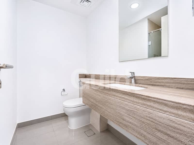 9 Image 9