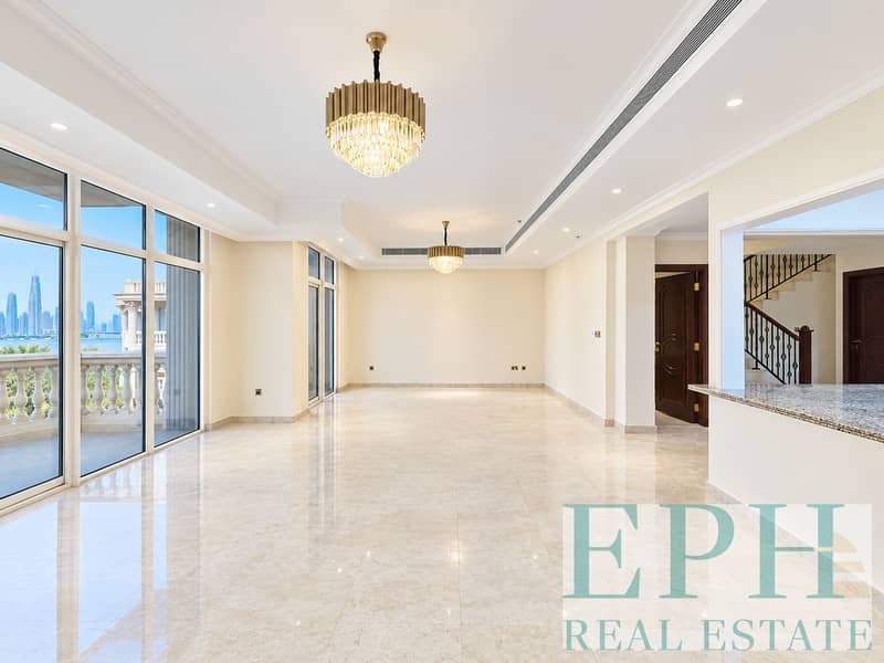 2 Empty Luxury Apartment with Skyline Views. png