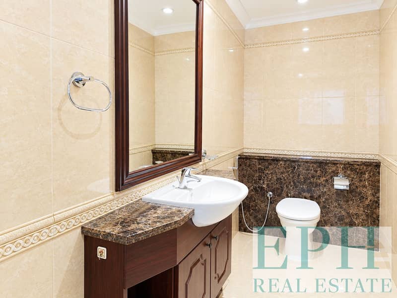 25 Elegant Beige and Marble Bathroom. png