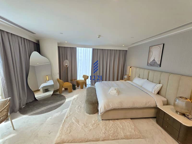 13 Opera Gd 6601 master_bedroom_mirror_light_warm_1920x1440. jpg