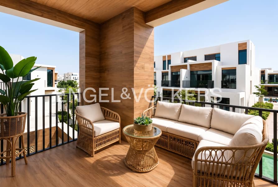 Triplex | Corner | Wadi River | 2 Roof Terraces. Triplex | Corner | Wadi River | 2 Roof Terraces.