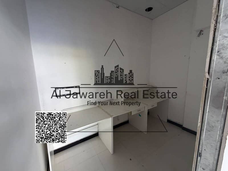 3 9f80a9db-2d4b-42dd-acf2-42c2b099cb7d. jpg