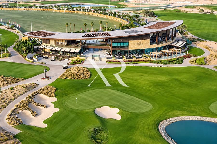 12 Desert Golf Clubhouse and Emerald Fairways. png