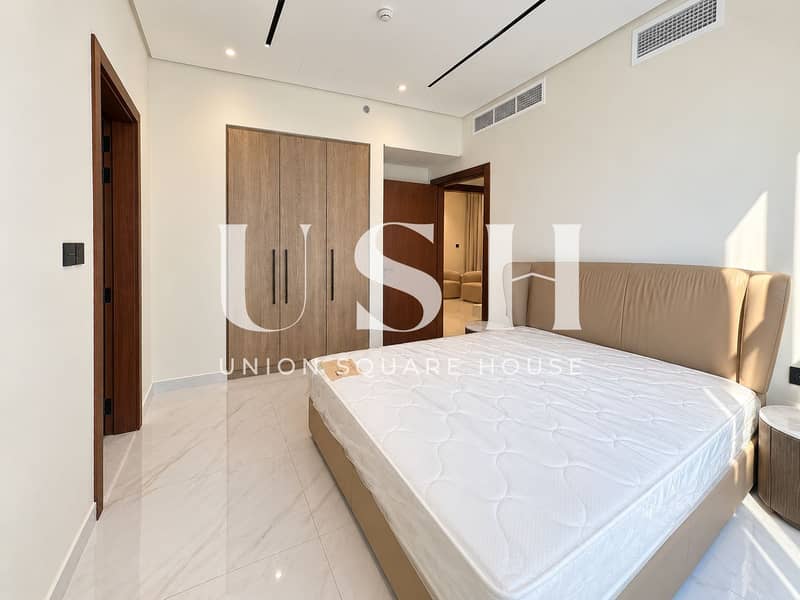6 Bright Modern Bedroom with Marble Floors. png