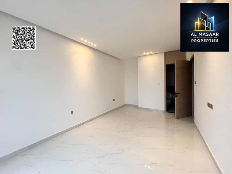 24 batch_WhatsApp Image 2026-10-27 at 12.00. 36 PM (1). jpeg