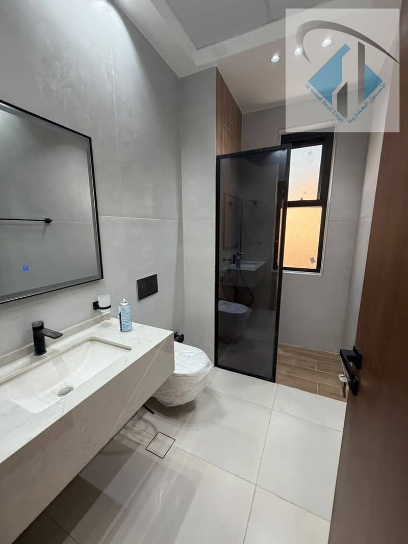9 b0aa150e-54ad-4e32-80ba-70247eb57fad. jpg