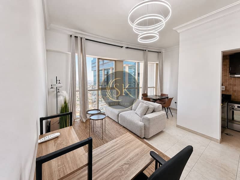 3 Bright Modern Cityview Living Room. png