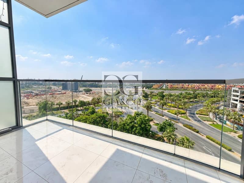 8 Prime Location | Vacant | Spacious 8