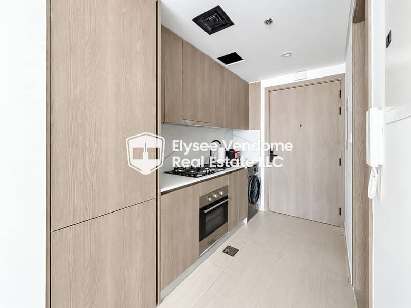 7 Kitchen. png