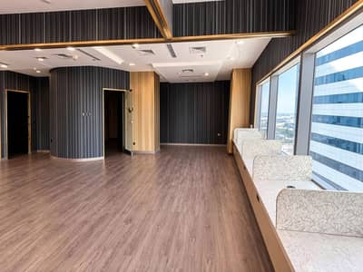 Office de à à louer à Business Bay, Dubai - Bureau à Business Bay,Iris Bay, 380000 AED - 16996495 Office de à à louer à Business Bay, Dubai - Bureau à Business Bay,Iris Bay, 380000 AED - 16996495