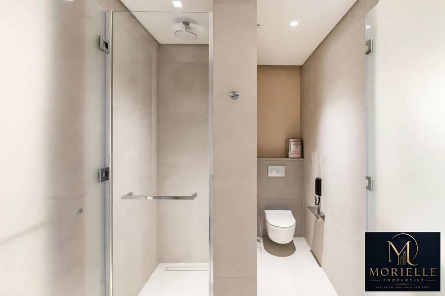 11 843776646-1066x800-edited-add-a-glass-door-to-the-walk-in-shower. jpg