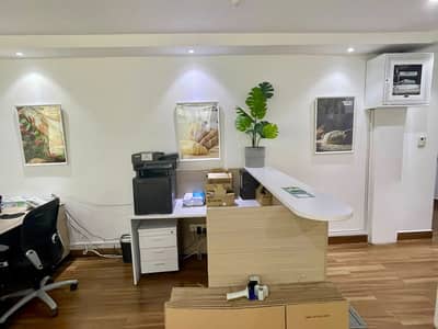 Office para en Alquiler en Business Bay, Dubai - WhatsApp Image 2026-10-27 at 12.41. 56 PM (2). jpeg Office para en Alquiler en Business Bay, Dubai - WhatsApp Image 2026-10-27 at 12.41. 56 PM (2). jpeg