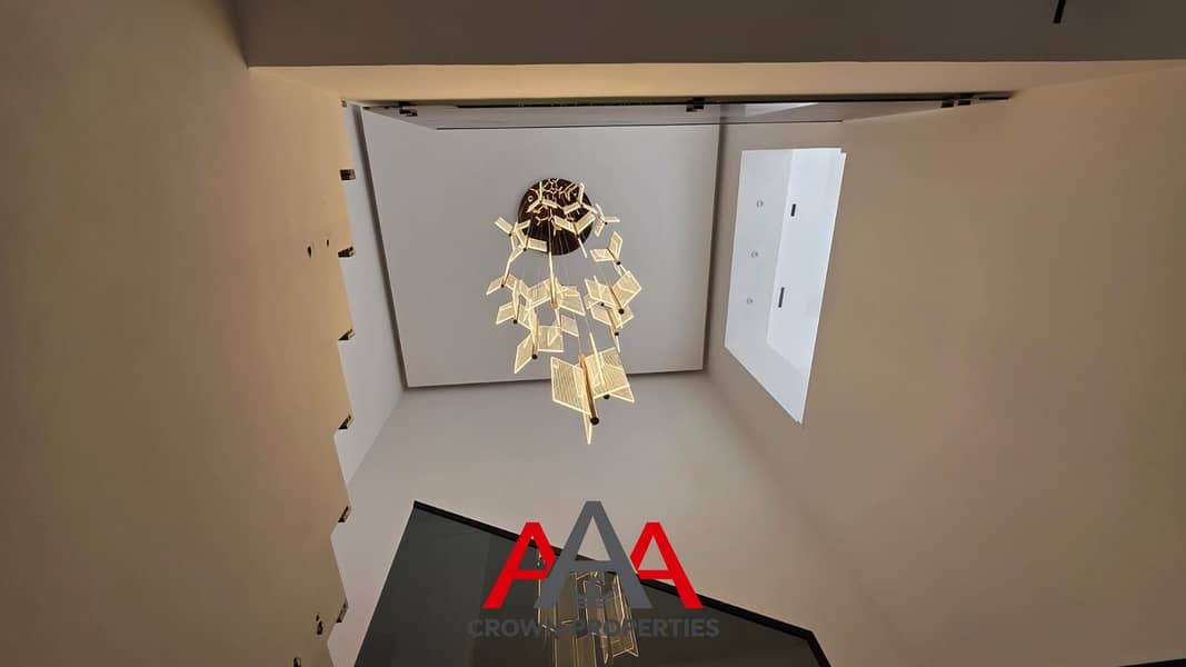 32 4c2c7beb-f9e6-4a72-af08-00ccde744f22. jpg