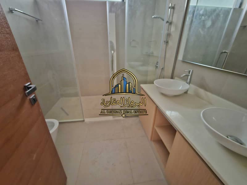 18 1000010736. jpg