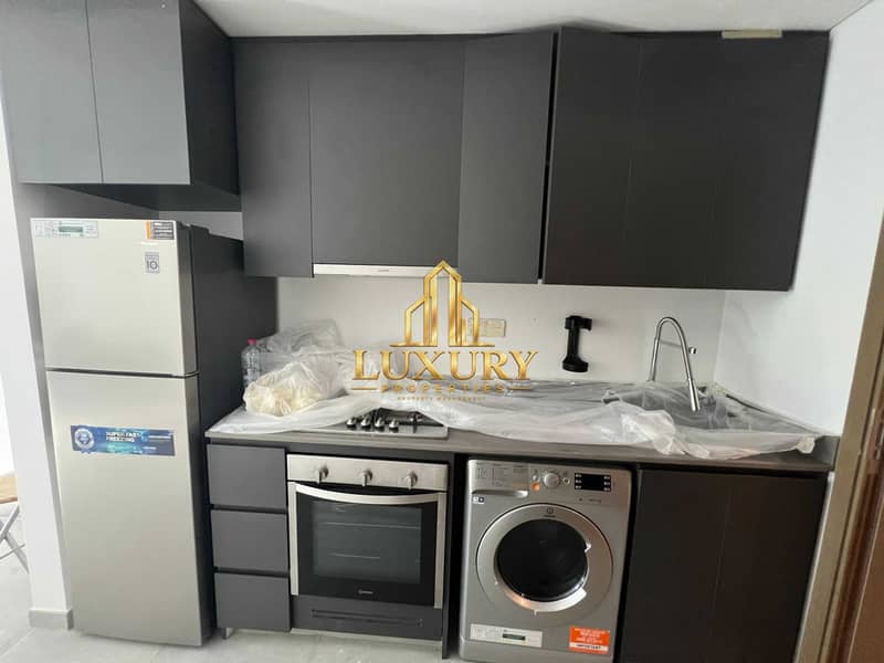 4 HOT DEAL | LAVISH STUDIO AVAILABLE WITH BALONY | WITH ALL AMENITIES