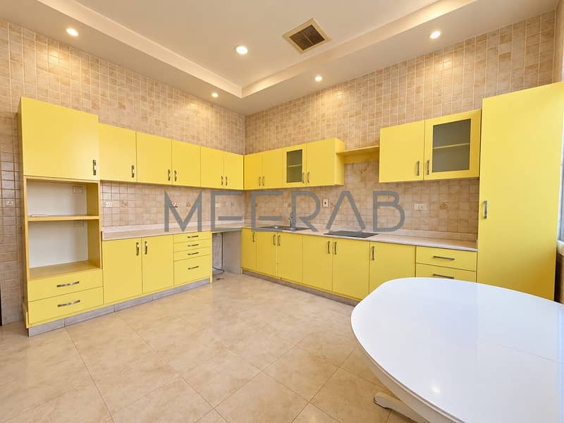 4 Bright Yellow L-Shaped Modern Kitchen. png