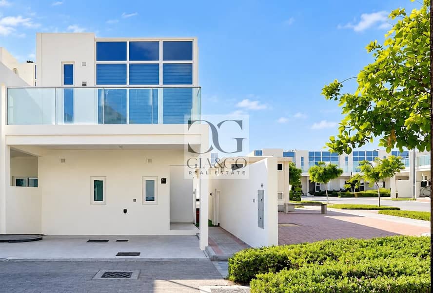 Corner Unit | Vacant Now | Largest Layout 1 Corner Unit | Vacant Now | Largest Layout 1