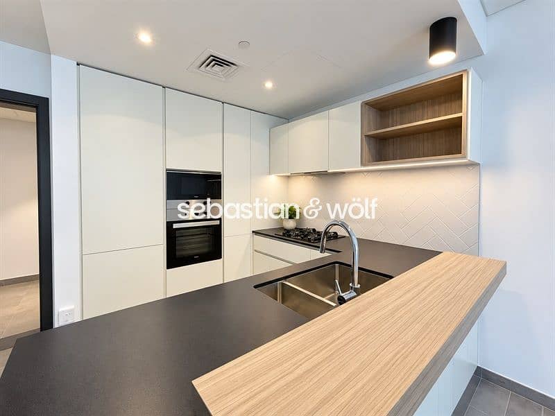 2 03_Kitchen. jpg