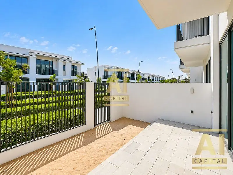 Exclusive 3-Bed+Maid | Single Row | Community View