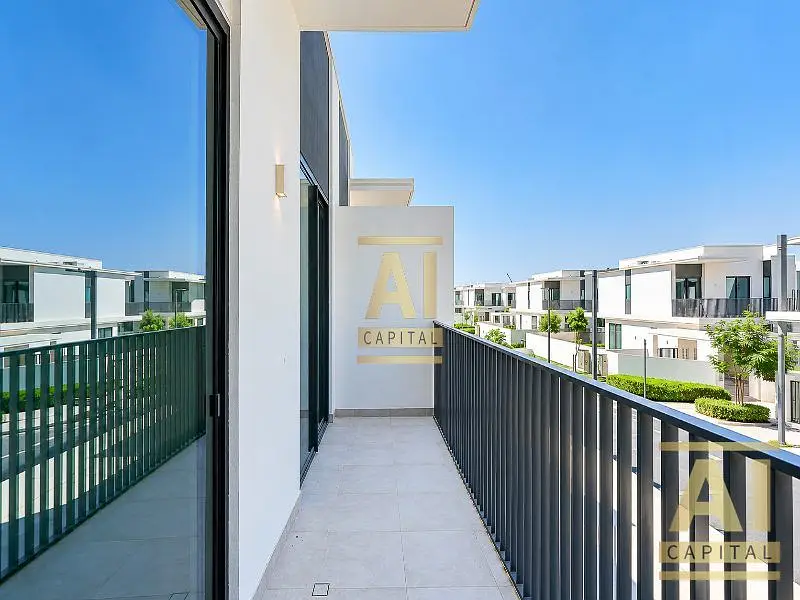 Exclusive 3-Bed+Maid | Single Row | Community View