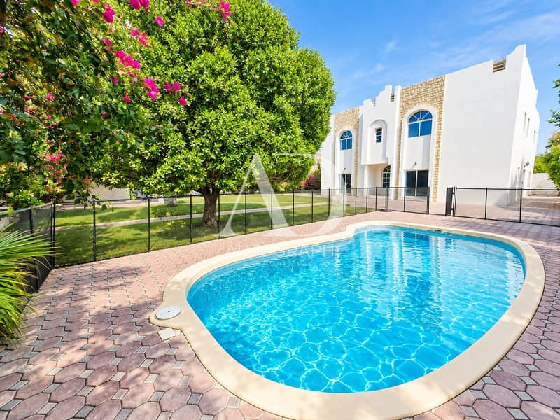 Sunny Villa Pool and Lush Garden. png Sunny Villa Pool and Lush Garden. png